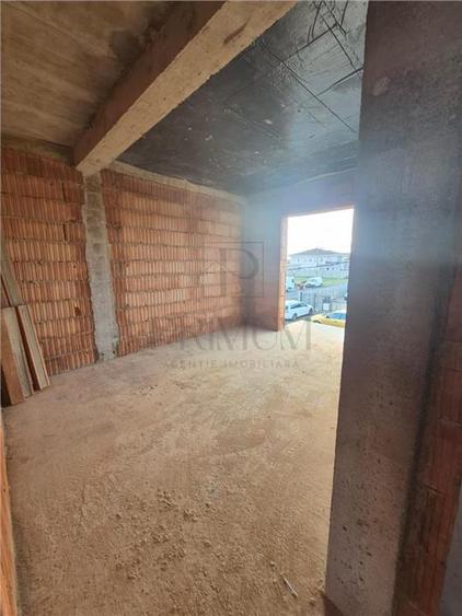 DUPLEX INDIVIDUAL - SEPARAT PRIN DRESSING - CARTIER EUROPA - CONSTRUCTIE SI ZONA - 5