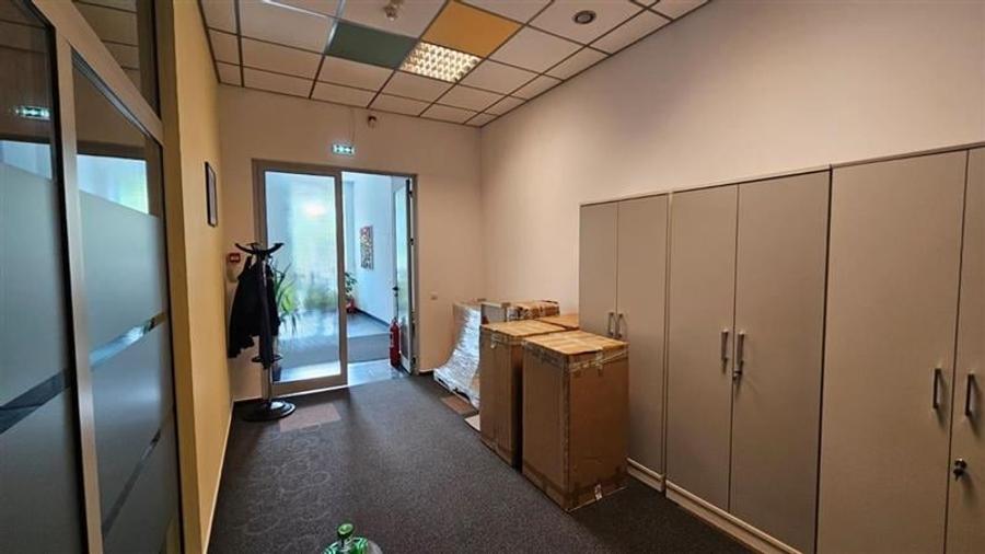 Birouri de inchiriat in cladirea Tati Center 2 - Parter 297,25 mp - 7