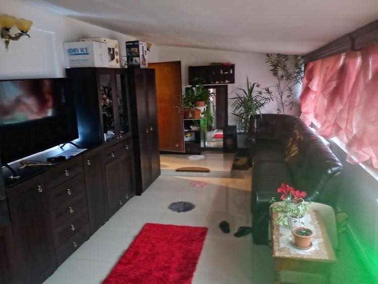 Casa de vanzare+ teren - 10