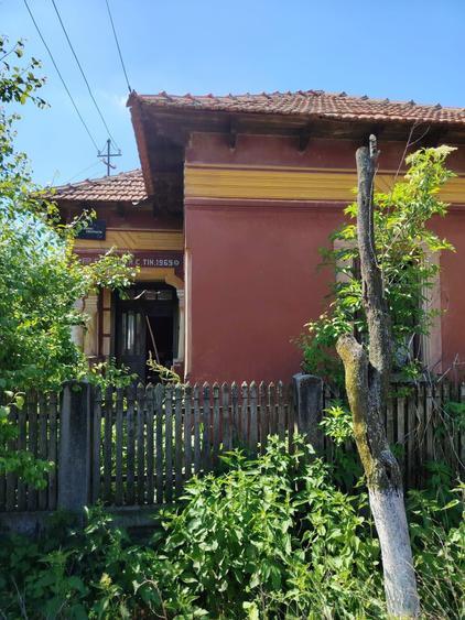 Casă cu 4 camere în Siliștea Crucii