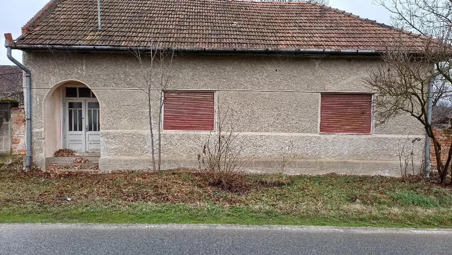 Vind casa cu teren 1400mp-Romanesti Timis - 3