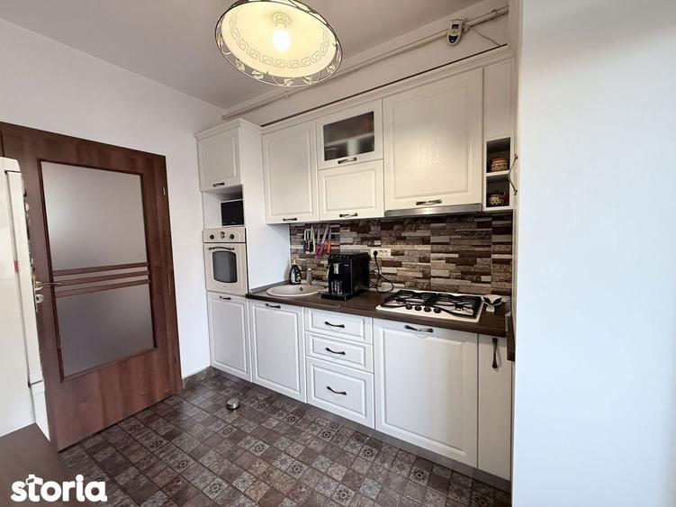 Apartament penthouse - 3 cam,2 bai, terasa mare , 2 locuri de parcare - 5