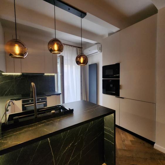 Unicat în Blocul Florentin: 3 camere, 2 băi, renovat integral cu designer - 10