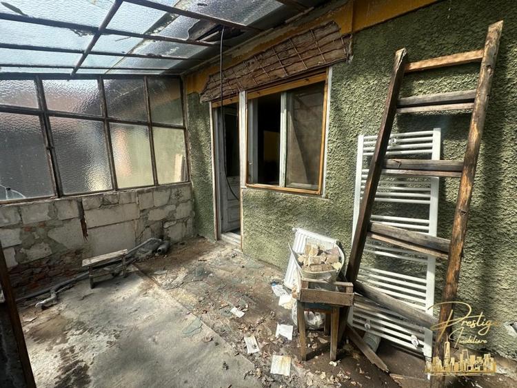 Casa renovabila cu teren generos de 700 mp in zona Garii - Oradea - 24