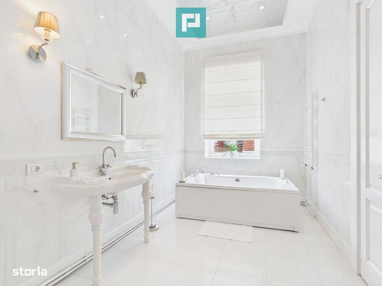 Apartament deosebit in cladire istorica central - 14