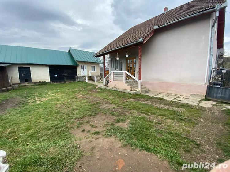 Vanzare casa cu teren generos ?i anexe gospodare?ti 40 ari - 3