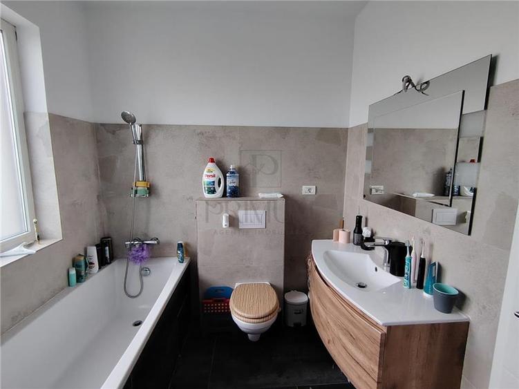 COMISION 0 - Duplex mobilat utilat - dormitor la parter - 10