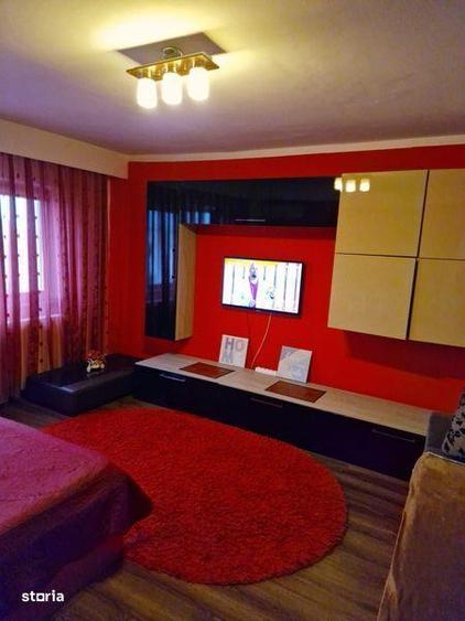 Apartament cu 2 camere, mobilat în Faleza Nord