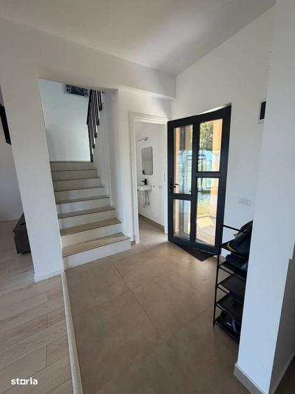 Apartament cu 4 camere în Buciumeni