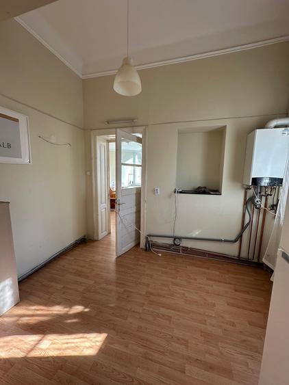 OFERTA -  3 camere - spatiu comercial - birou, atelier etc - 5