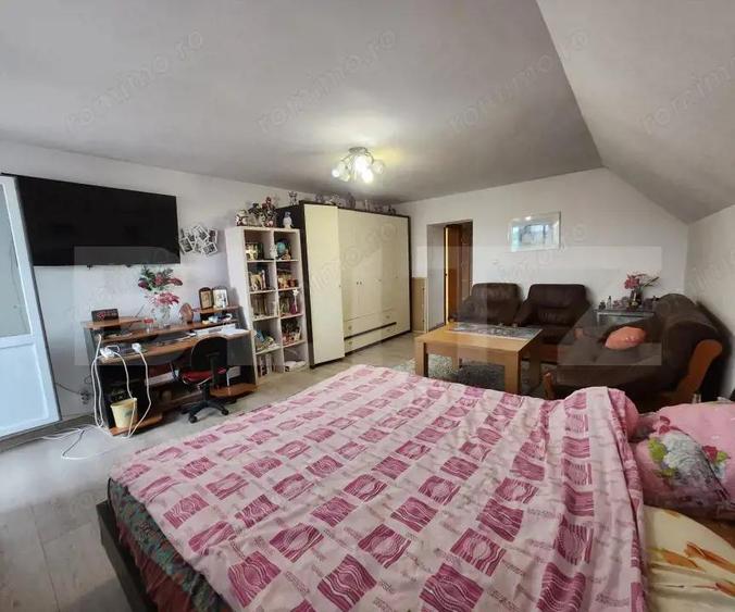 Oportunitate Unica de Investi?ie Pensiune cu Restaurant ?i Locuin?a - 2