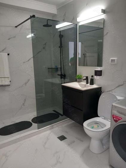 Inchiriez Camera la Curte - 8