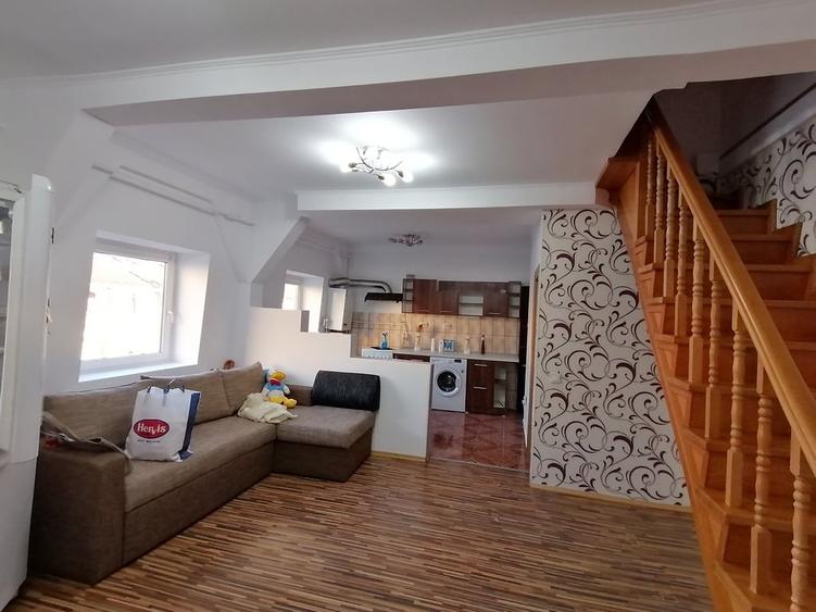 Apartament 3 camere mansarda - Ramnicu Valcea, Valcea - Cartier Ostroveni - 1