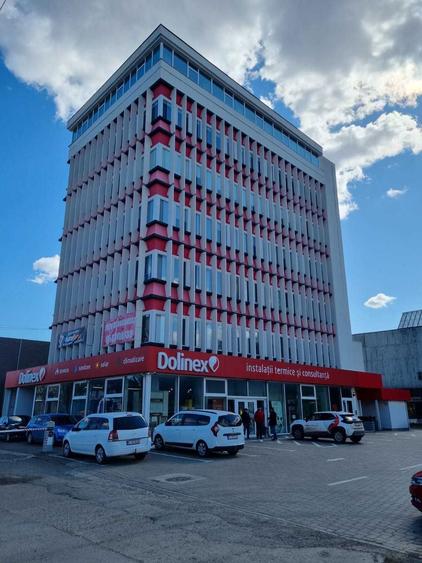 Spatiu de Birou 15m2 si 15.10m2 - zona Baza 3 - Calea Chisinaului 132 - 3