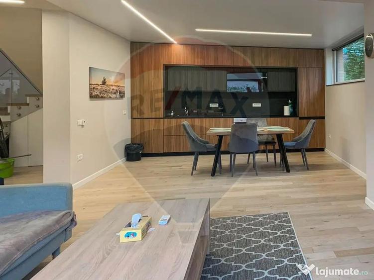 Casa ultramoderna cu 4 dormitoare, de inchiriat, carti... - 1