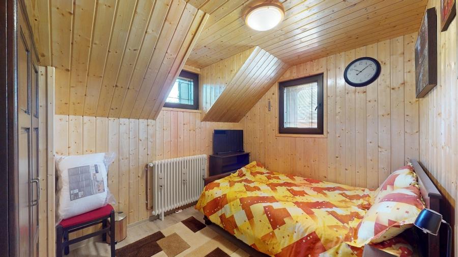 Proprietate unică în Piatra Doamnei – Corbi, Argeș - 14