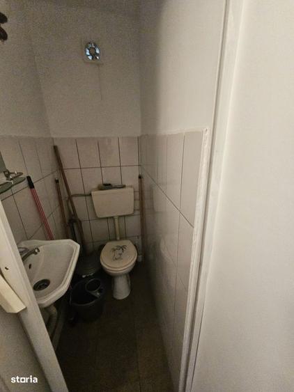 Spatiu comercial- cabinet medical parter zona 1 mai - 12