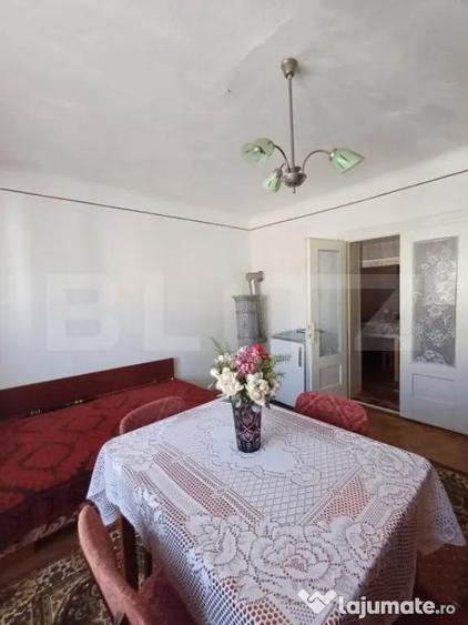 Casa de vanzare, cu 3 camere, 85 mp, 151 mp teren, zona cent - 14