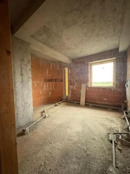 Casa Superba Nefinalizata | 600 m Utili | 2500 m Teren | Padure 100 m - 16