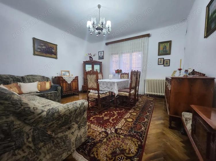 Casa individuala - zona Sagului - 300mp teren - 4 camere - 152.000 Euro - 6