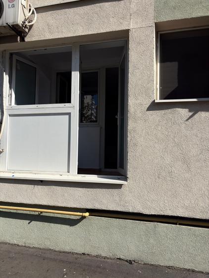 Spatiu la parter vizavi de Magazinele Marius, Ritmului Pantelimon, parter, 31 mp - 1