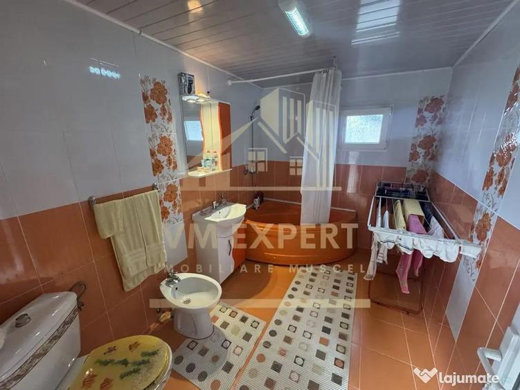VILA 5 CAMERE, TEREN 600 MP, RUCAR - 5