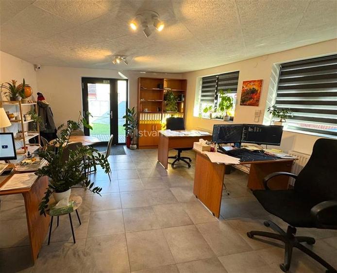 Casa pretabila si birouri/cabinet/servicii, pozitie remarcabila,Semicentral, Tar Casa pretabila si birouri/cabinet/servicii, pozitie remarcabila,Semicentral, Tar