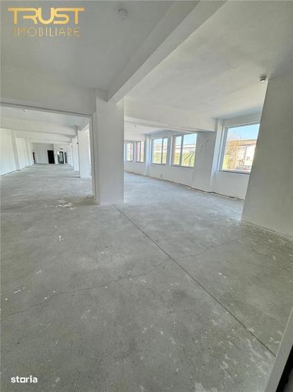 Spatii Birouri l Bd.Muncii l 130 - 330 MP l Locuri de Parcare - 9