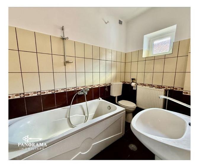 Casă cochetă de v&acirc;nzare - Cartierul Moșnei - 8