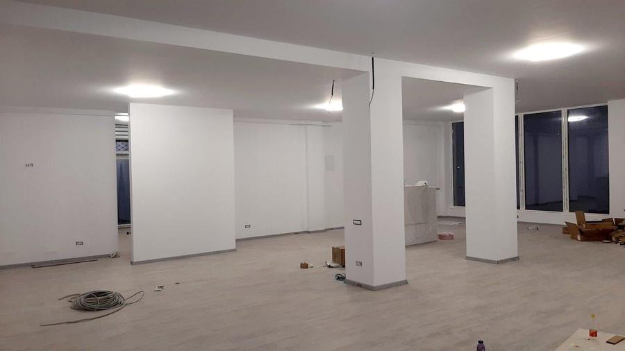 IDEALA LOCATIE- chiar pe Calea Bucuresti- Tunari, 5 locuri de parcare - 4