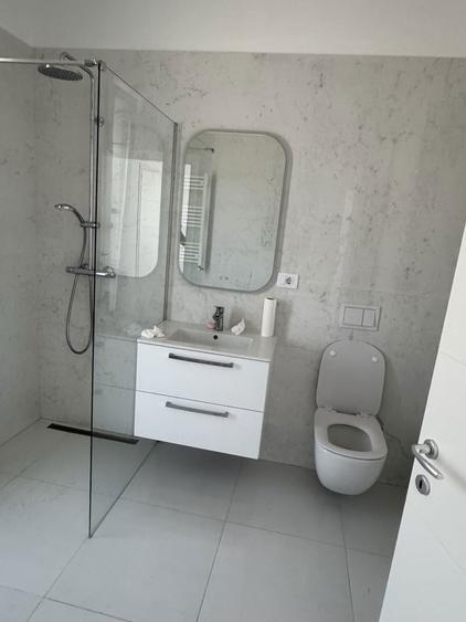 Vand casa Visani str Arghezi pretul este cu tot cu tva!!! - 2