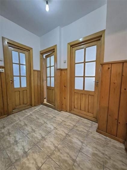 Apartament 3 camere, 2 bai, DECOMANDAT, ETAJ 1, Pacurari - 9