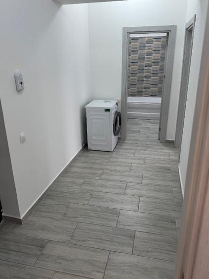 Închiriez apartament 2 camere b-dul Metalurgiei - 2