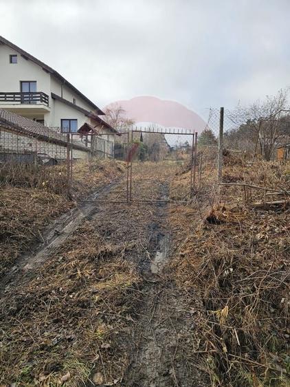 DE VANZARE TEREN INTRAVILAN CISNADIOARA Str. SIBIULUI DJ 106D - 2