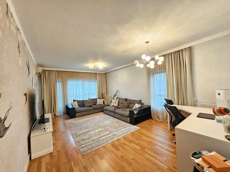 APARTAMENT 3 CAMERE, CU VEDERE LA LAC! - 1