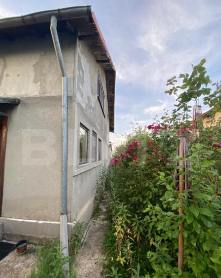 Casa cu 4 camere, SU 130 mp, teren 1900 mp, zona Galmeia - 12