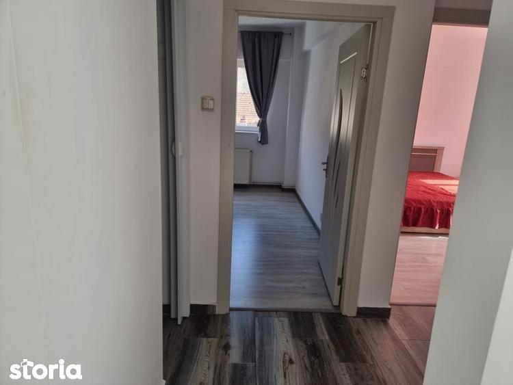 Apartament 3 camere de vanzare Azuga, centru| 55 mp | 70.000 - 8