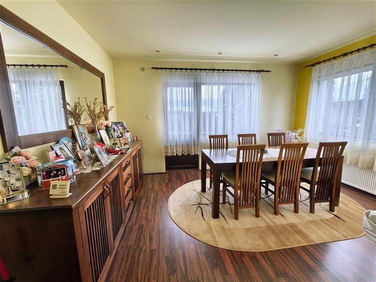 Casa cu 4 camere 2 bai curte spatioasa de inchiriat - 3