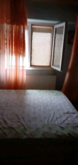 Apartament de vanzare - 3