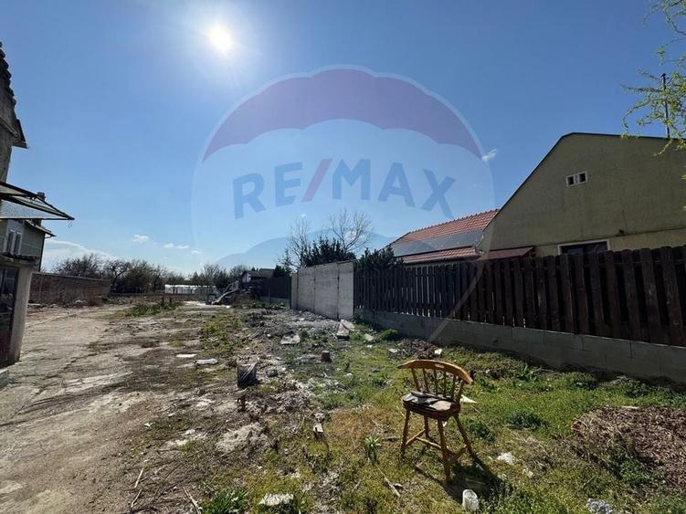 Casă /teren 1008mp si front stradal 15ml Parneava Spitalul Judetean - 12