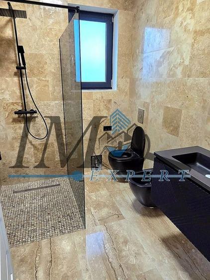 Casă individuală cu 4 camere cu Canalizare în Micești