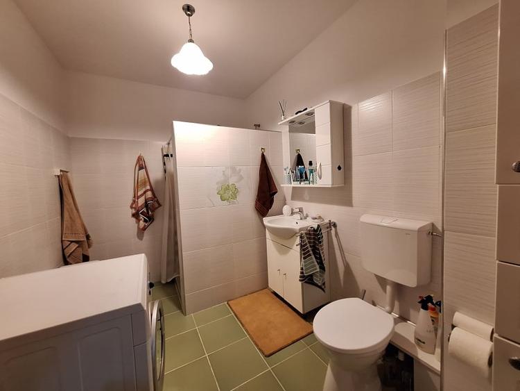 Apartament cu 3 camere, 67 mp, zona Florilor - 7