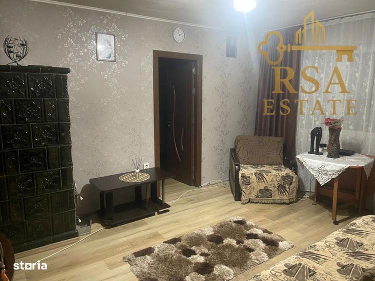 Apartament de vanzare 2 camere Brezoi Zona Unirii Etaj 4 - 1
