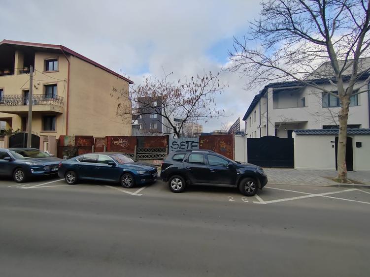 Teren de vânzare – București, Barbu Vacarescu || Strada Turnul Eiffel. - 2