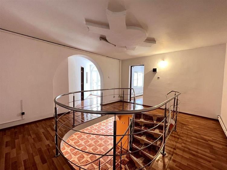 Vanzare vila P+1E | Vitan Mall - Mihai Bravu - 17