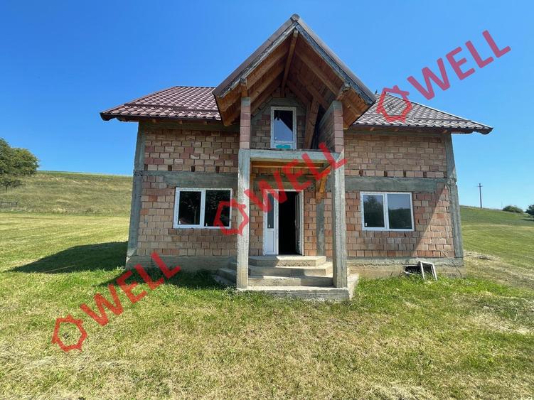 Casă familială de vânzare în Vâlcele - 9