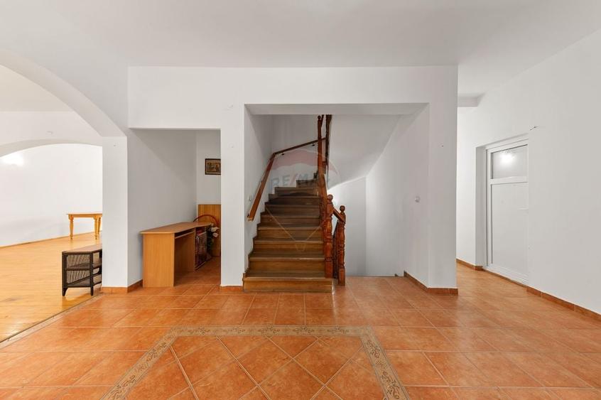 DE VANZARE  Vilă PIPERA/VOLUNTARI/ROND OMV - 16