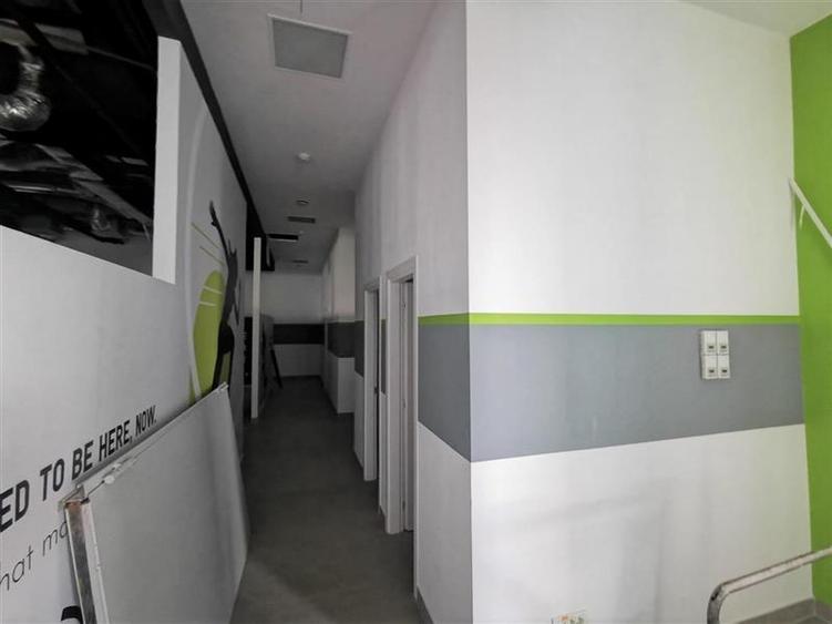 Class A Office Building -  myHive MetrOffice - de la 296 mp - 8