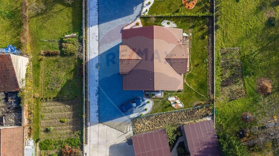 CASE NOI ÎN ARHITECTURĂ ALPINO-MODERNĂ CU ALEE PRIVATA | CRISTIAN - 11