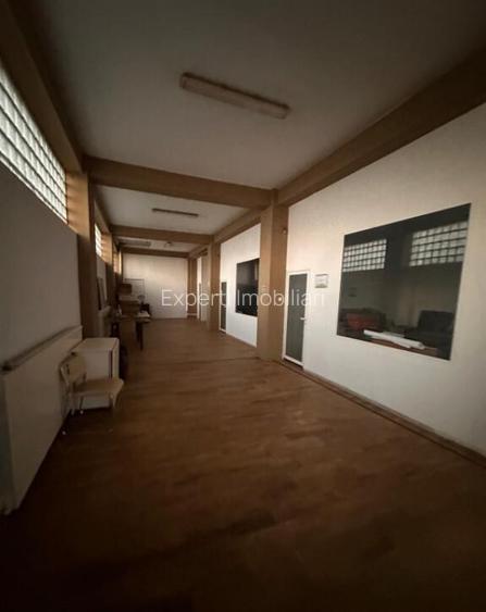 Cladire spatiu comercial / birouri , in zona Anda, Constanta